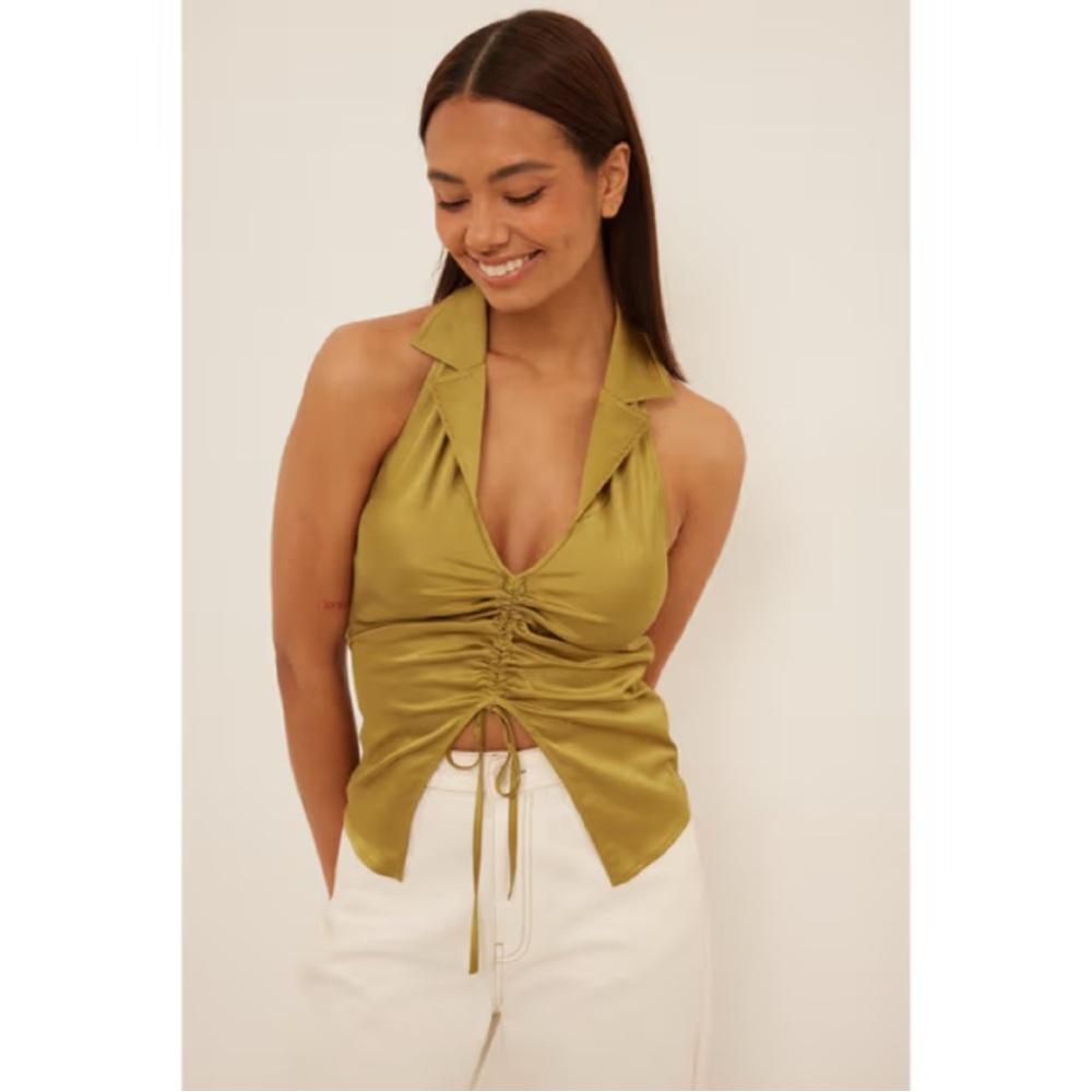 NA-KD Satin Halter Top